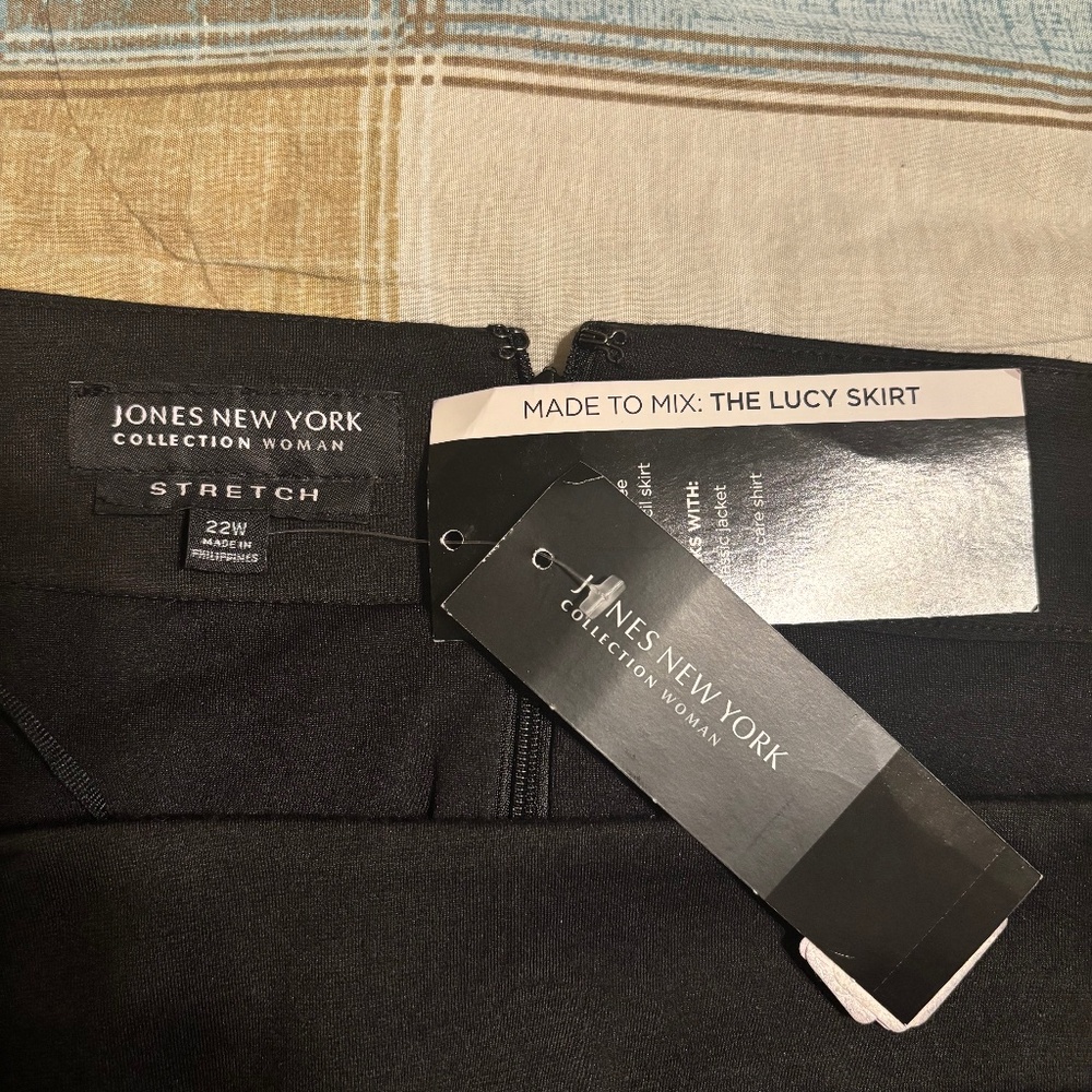 Black Inc skinny leg pants